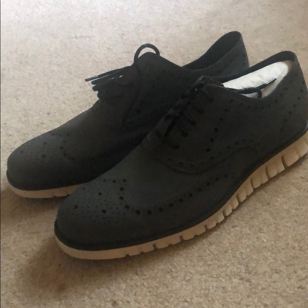 Brand new never worn Cole Haans